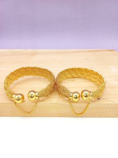 Elegant Gold Plated Mesh Bangles for Women – Pair